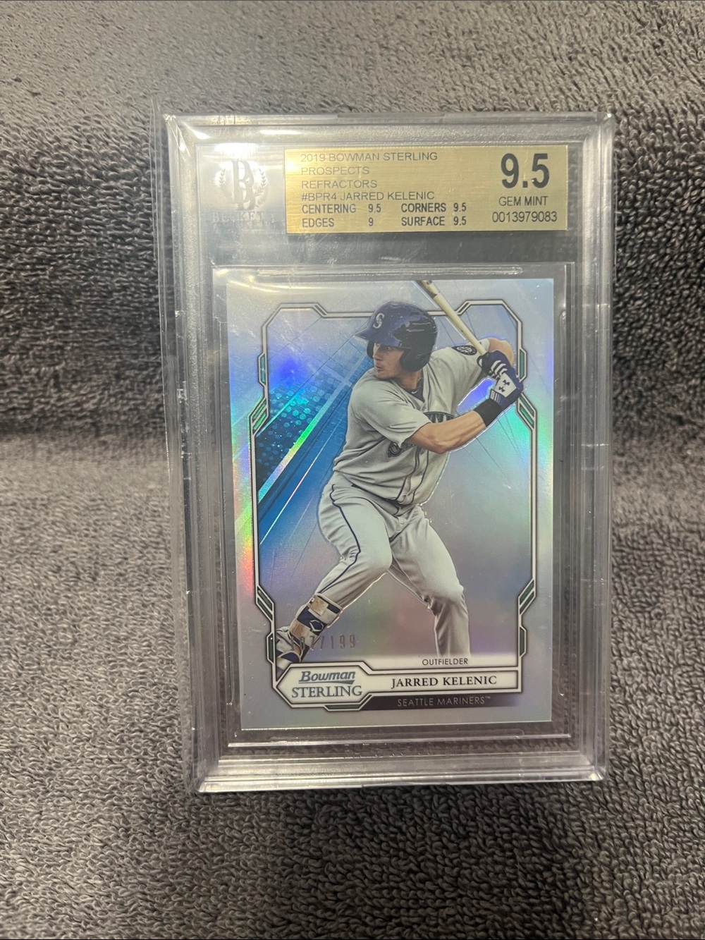 2019 Bowman Sterling Refractor - Jarred Kelenic #107/199 - GEM MINT Beckett 9.5
